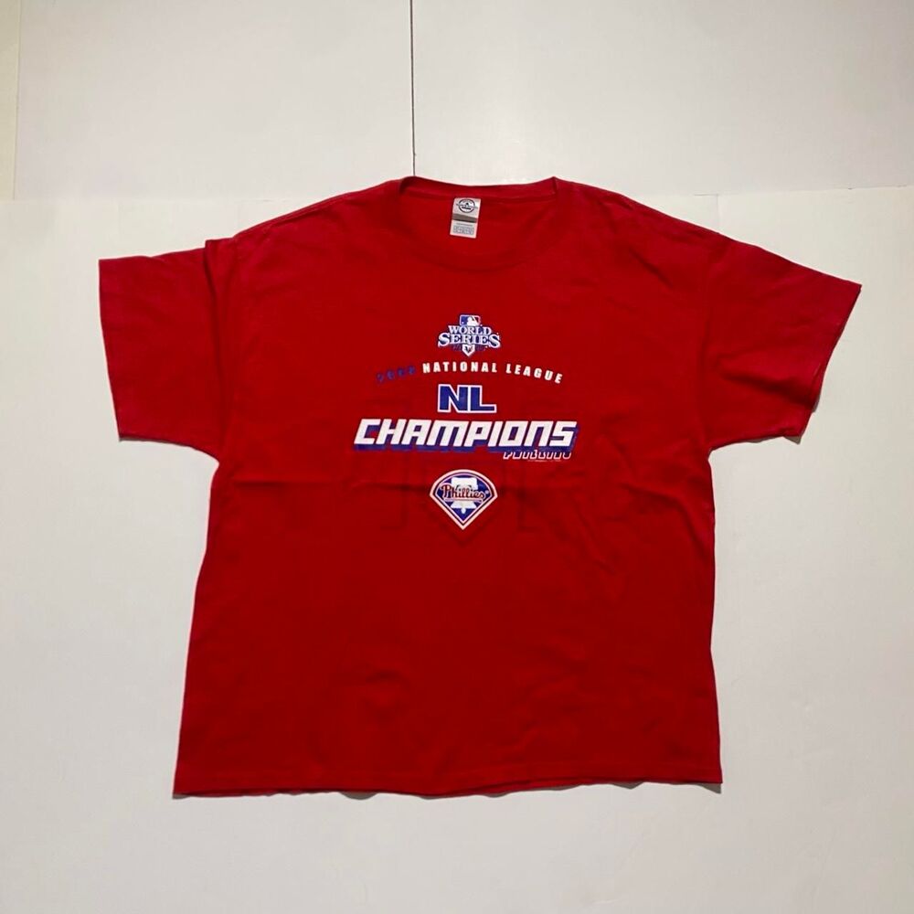 Delta Men's Red T-shirt